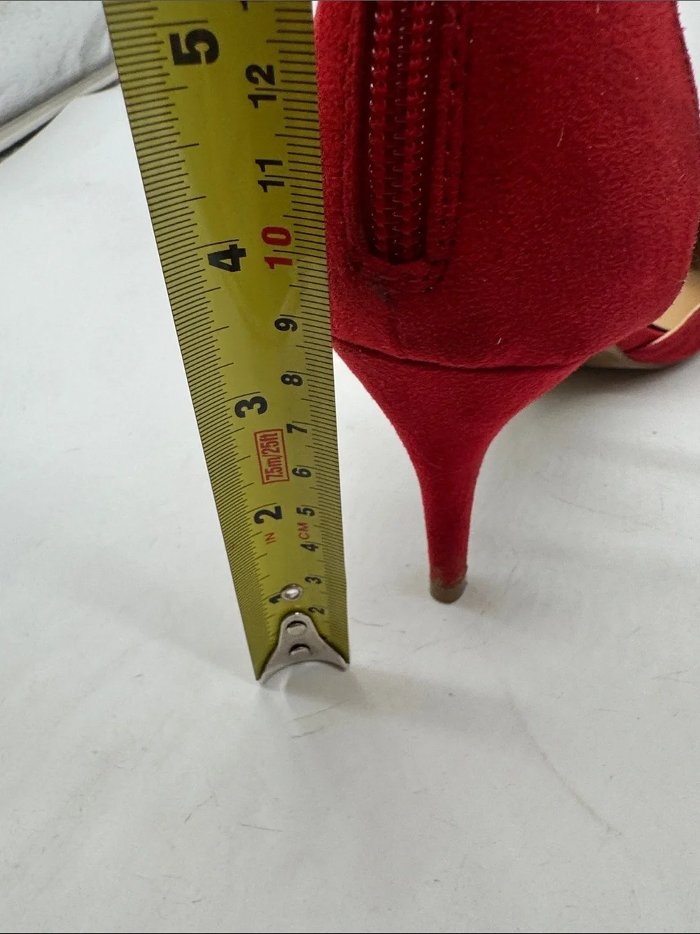 Thalia Sodi Red Pointed Toe Ankle Strap Heels Size 9